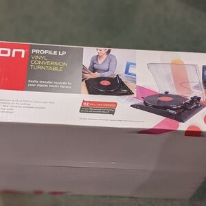 Ion Vinyl Conversion Turntable Brand New